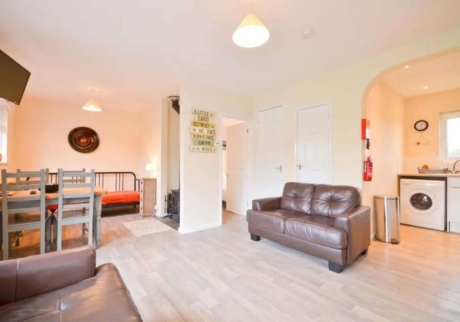 17 Tollgate Cottages