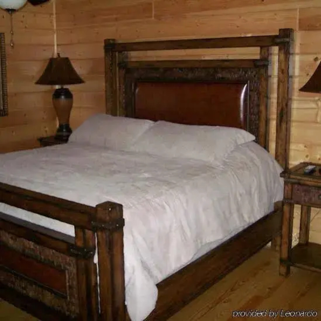 White Oak Lodge & Resort