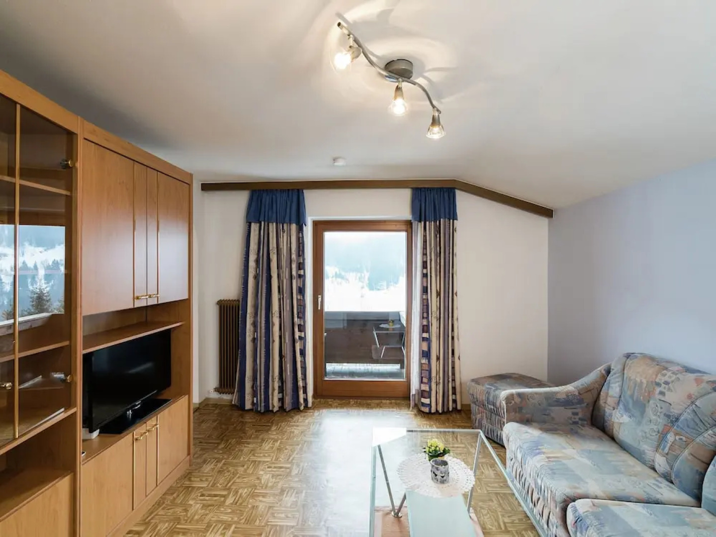 Hilltop Apartment In Taxenbach With Sauna