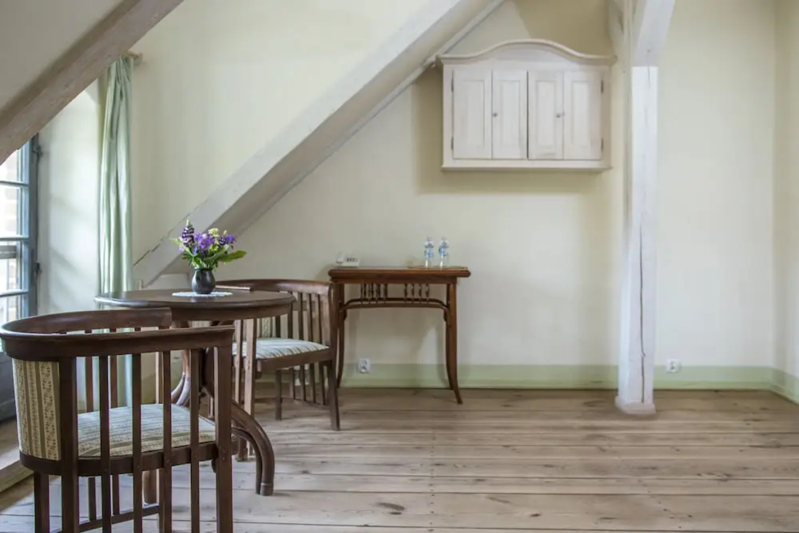 Pałac i Folwark Galiny