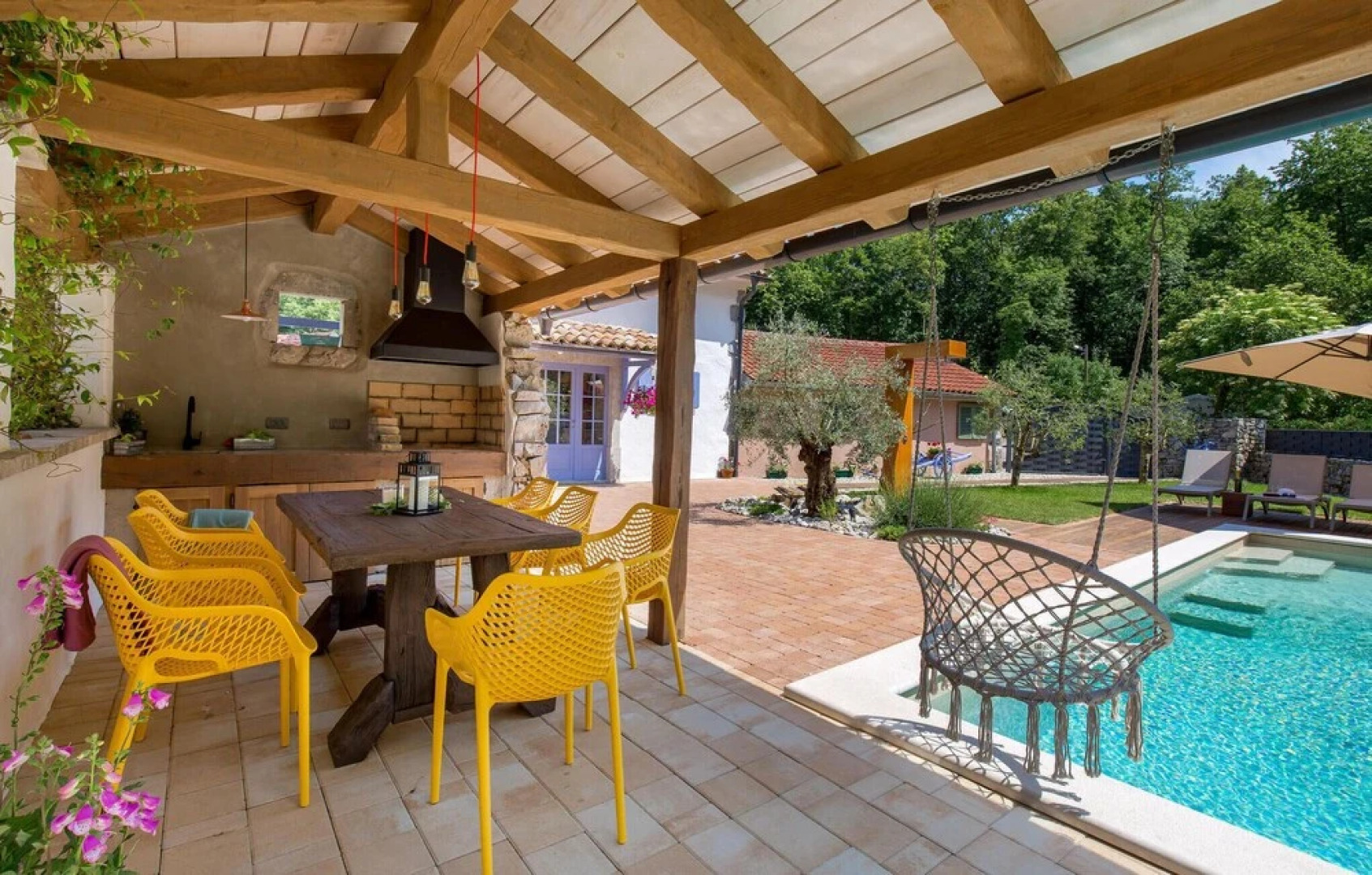Awesome Home in Mucici With 2 Bedrooms, Wifi and Outdoor Swimming Pool