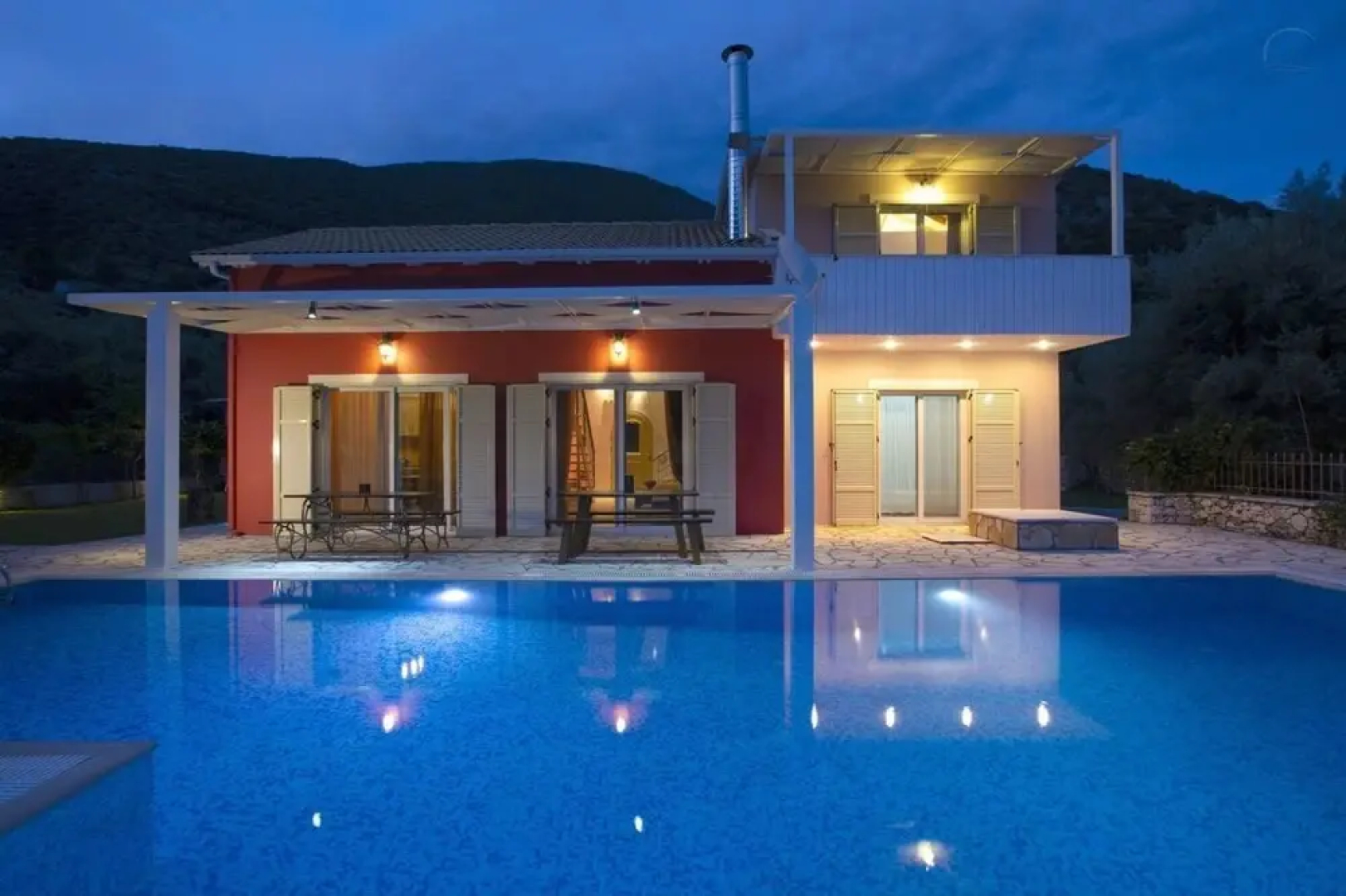Villa Niriides
