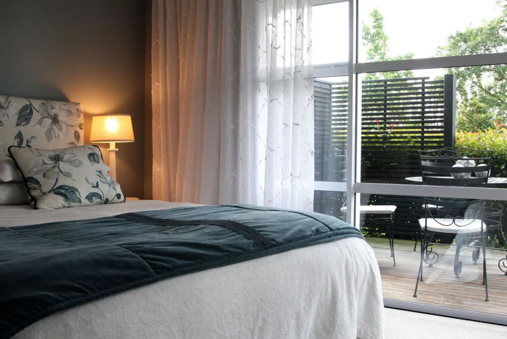 Revive On Oakview Boutique Beauty and Accommodation