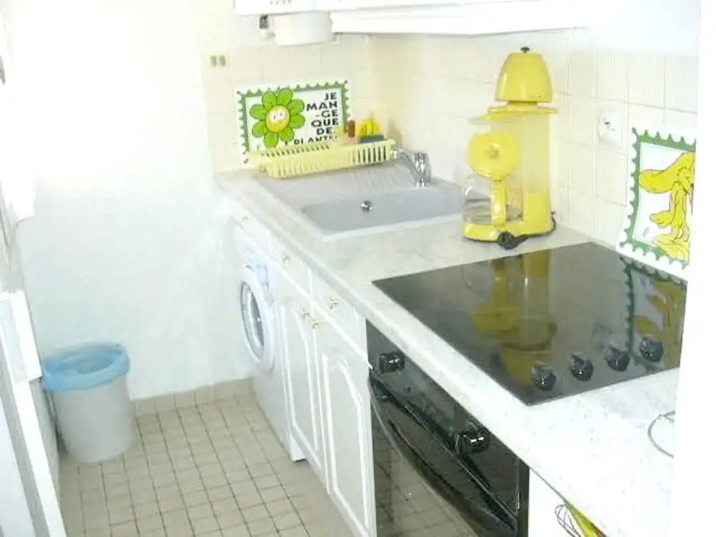 Apartment With one Bedroom in Gruissan, With Wonderful sea View and Wi