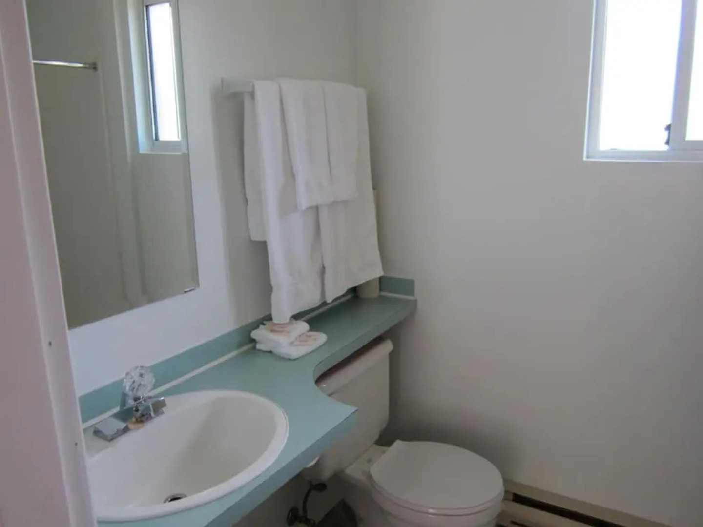 Mountain Springs Motel & RV Park