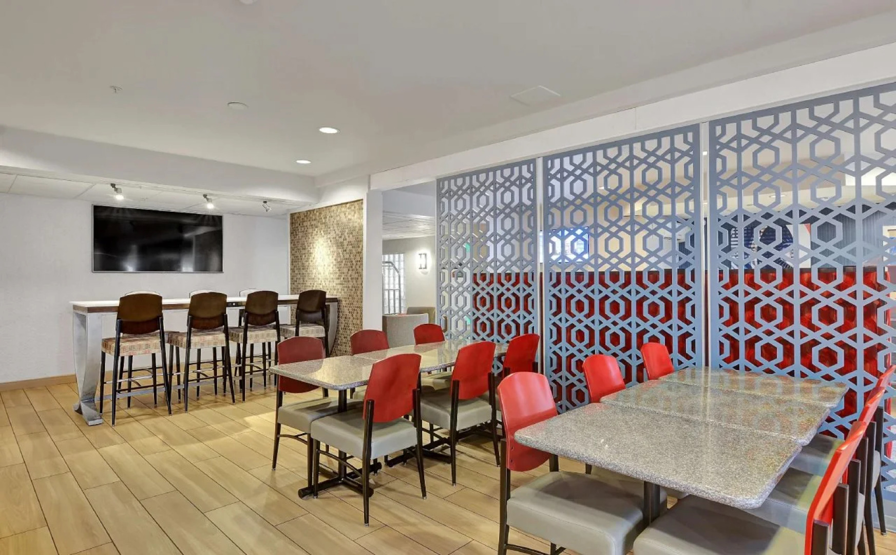 Executive Residency by Best Western Navigator Inn & Suites