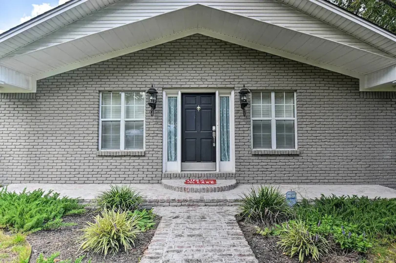 Lakefront Home w/ Private Dock in Hot Springs!