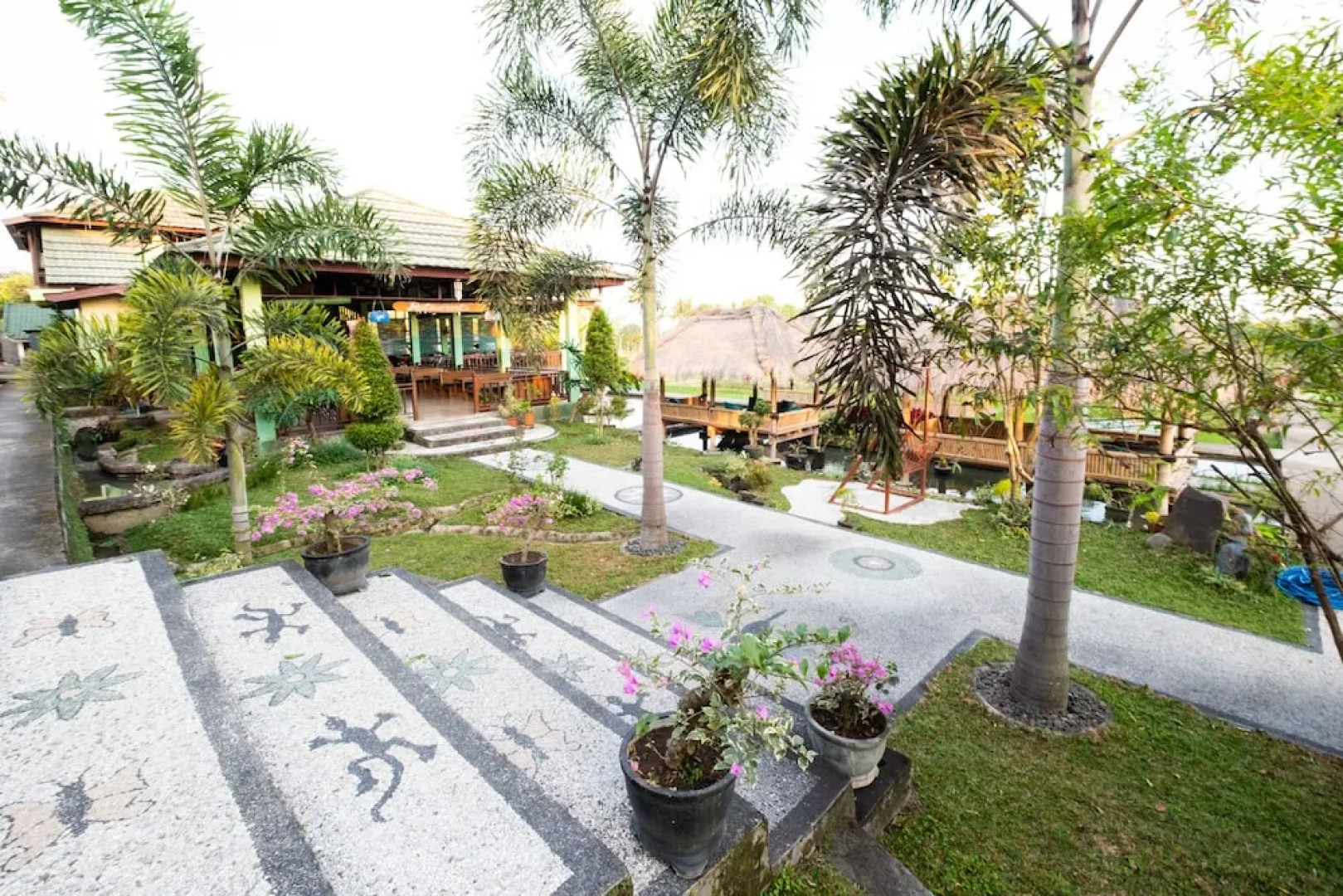 OYO 1320 Green Orry Inn