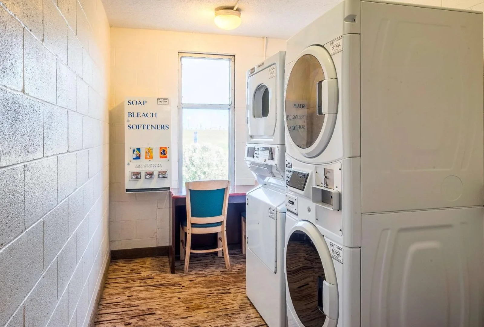 Red Roof Inn & Suites Brunswick I-95