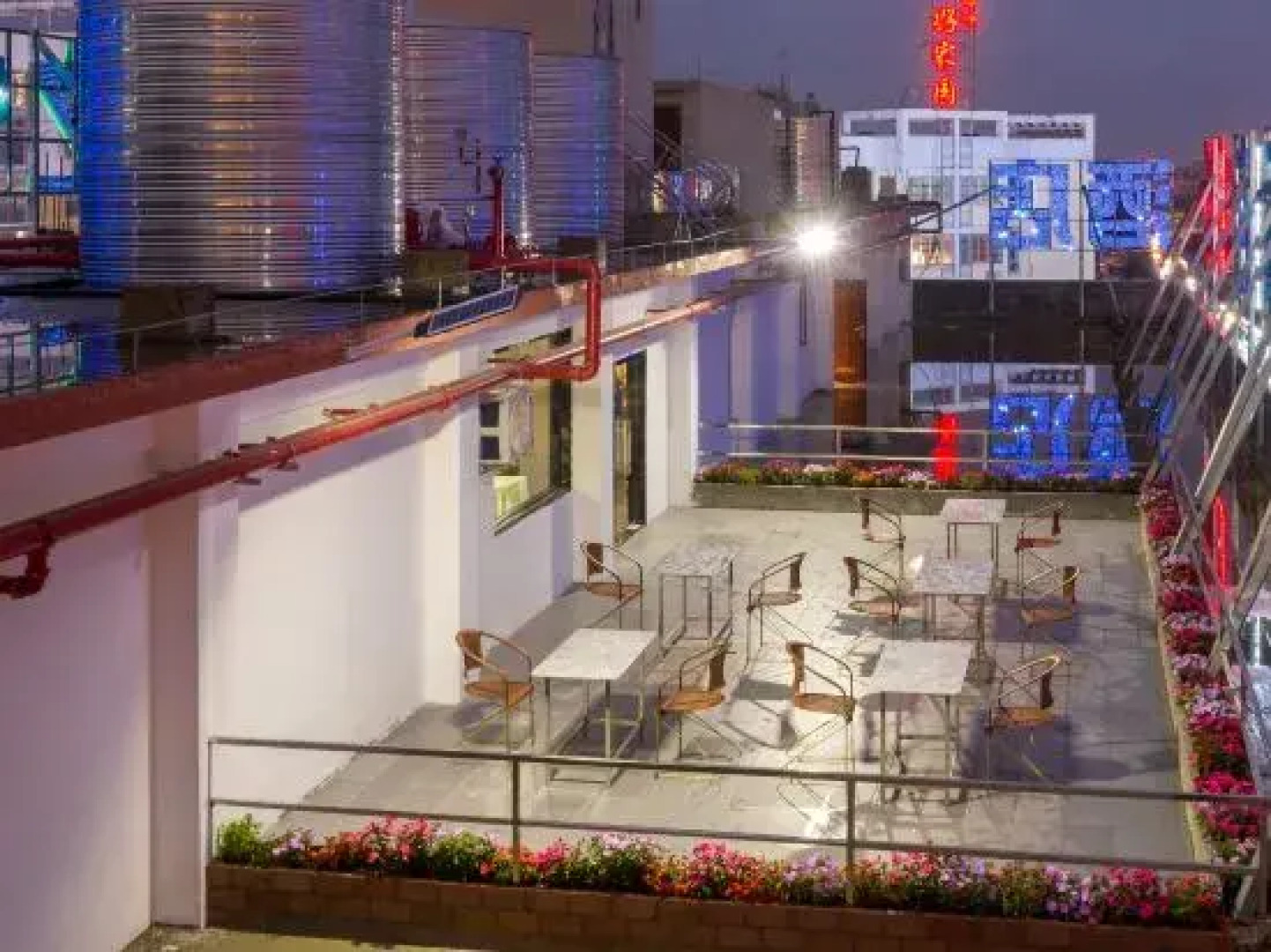 Jingzhiyue Hotel (Guigang High Speed Speed Rail Station Wuyue Square Branch)