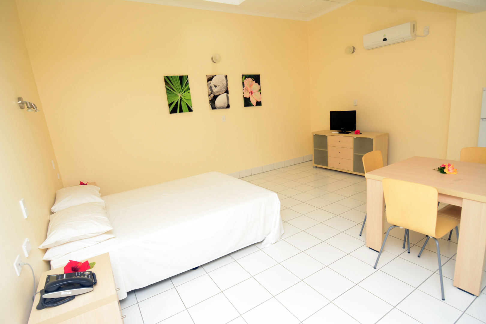 Club Raro Resort – Adults Only