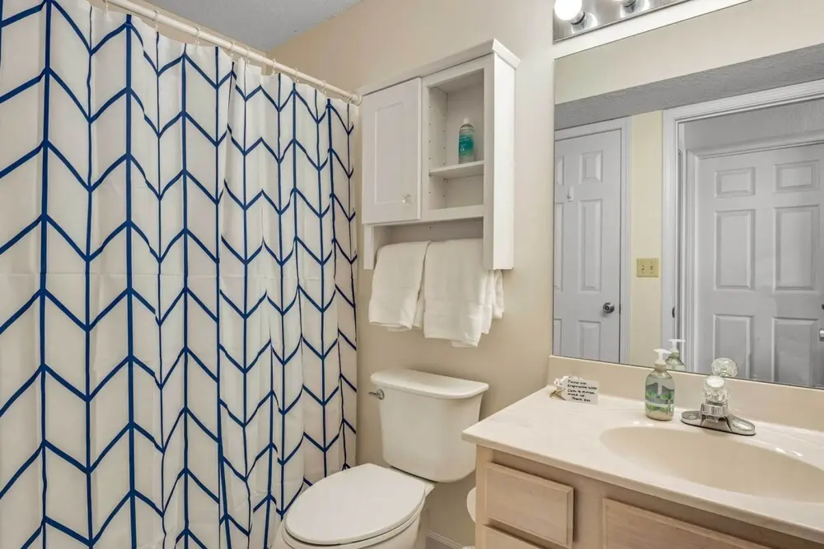 Regatta Bay Condo: Water Views & Pool Access!