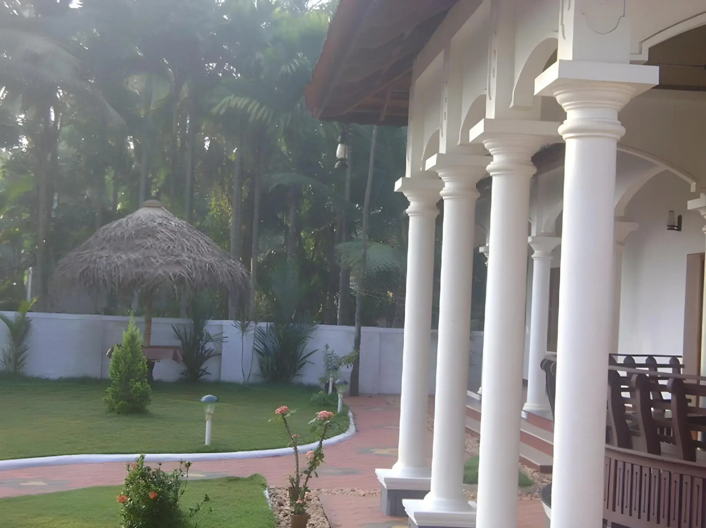 Sunny Days Homestay Alleppey
