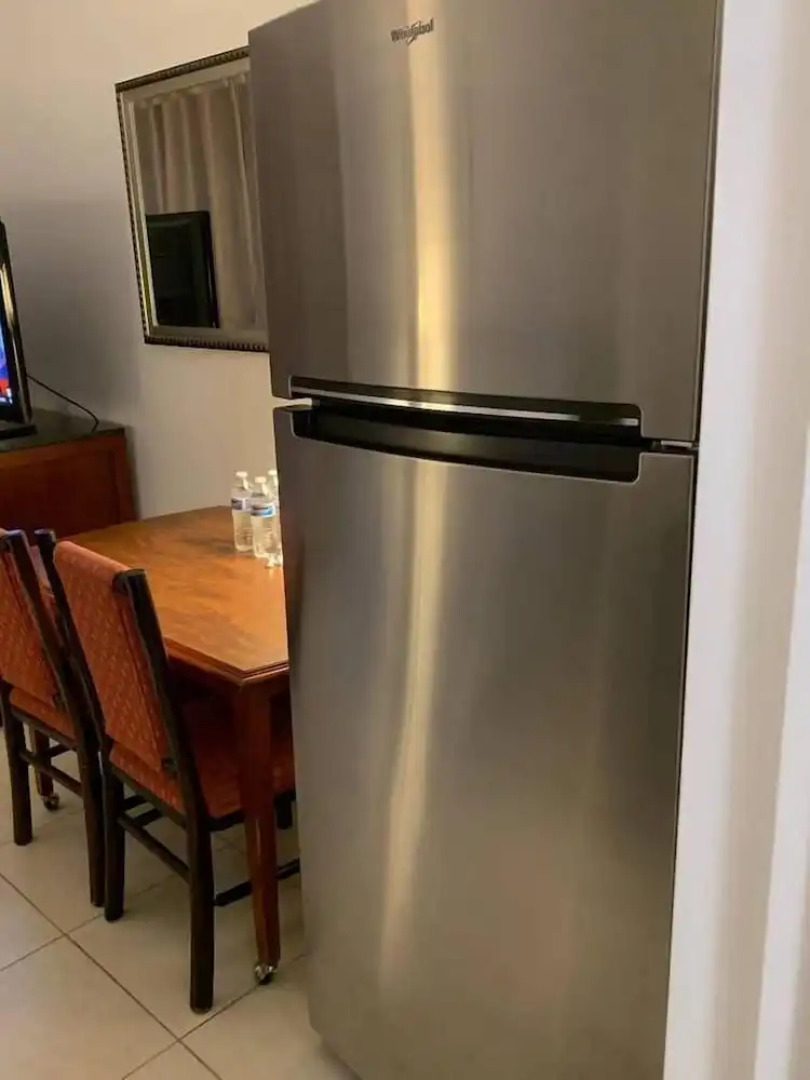 Beautiful Cozy 1br Apartment Walk From The Ocean!