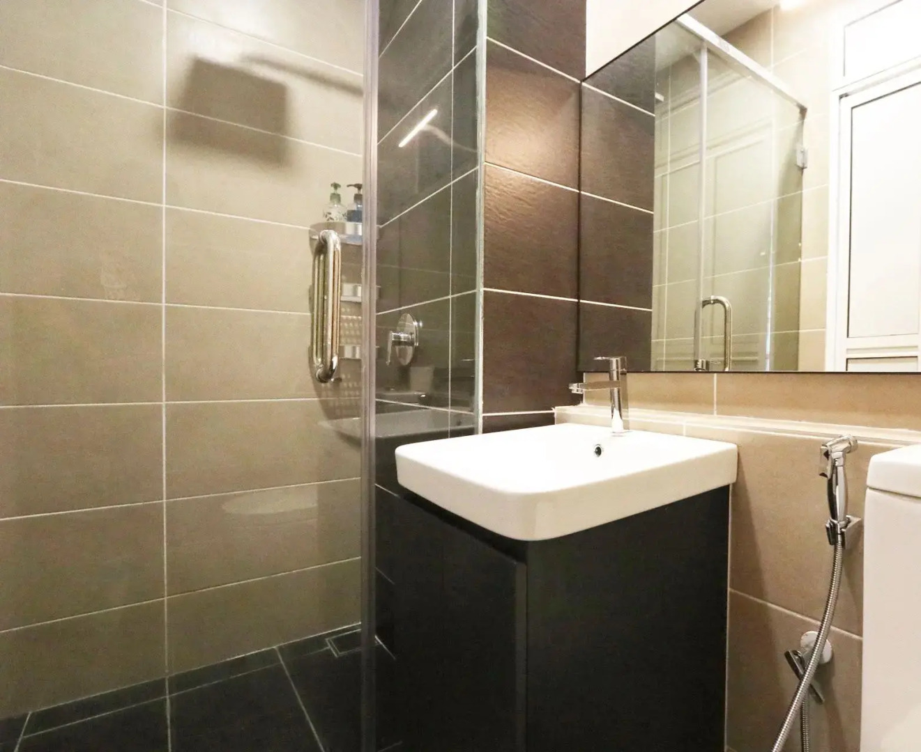 D Pristine Family Suite By Holi