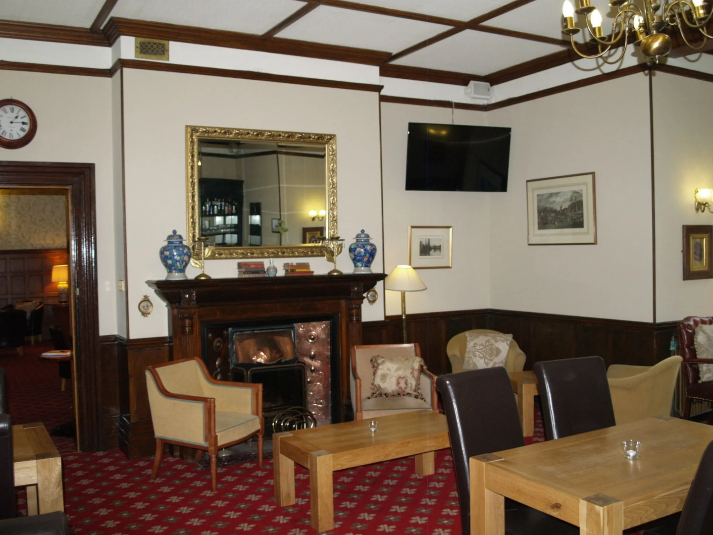 Woodland Manor Hotel