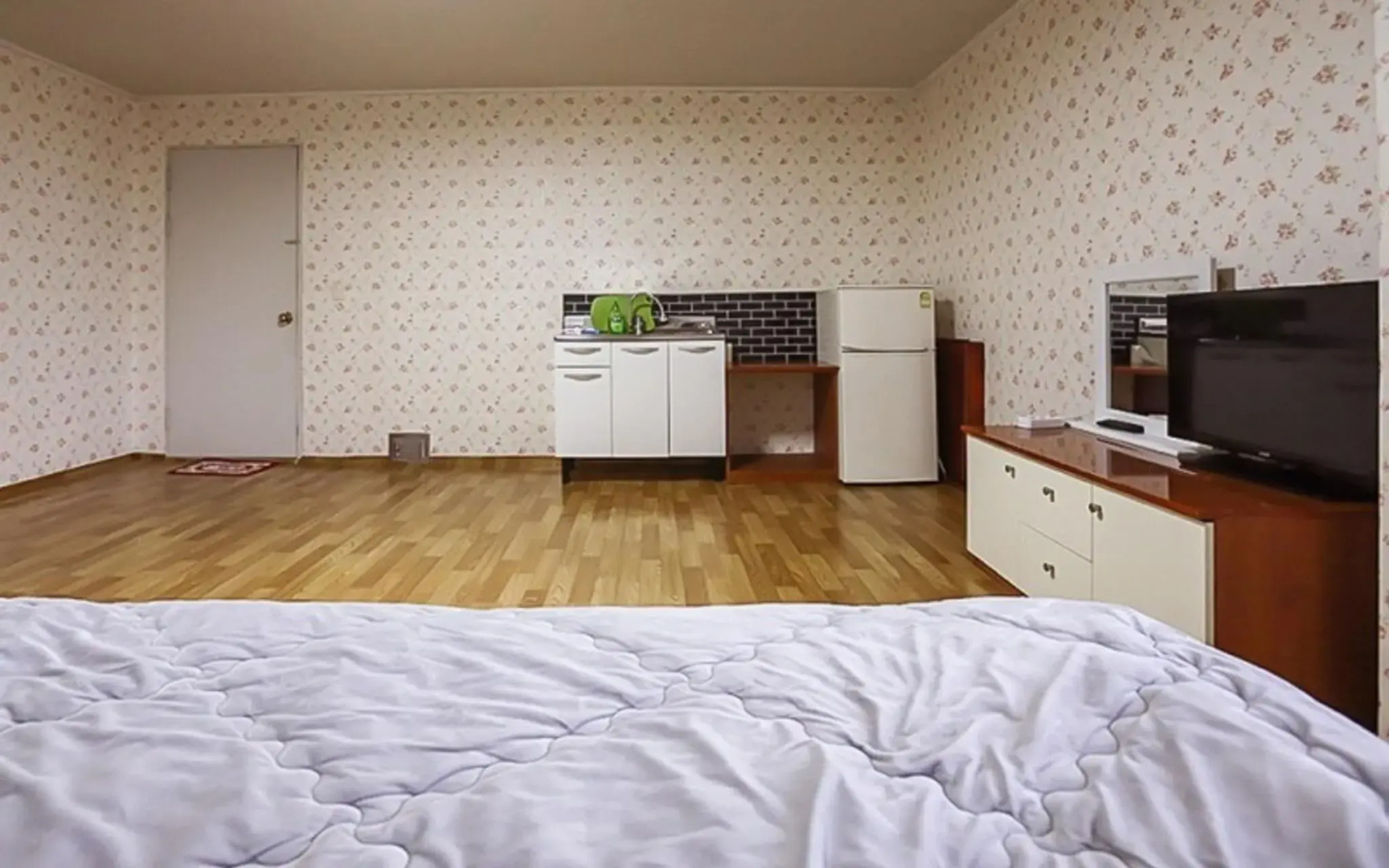 Muju Gwibinsanjang Pension