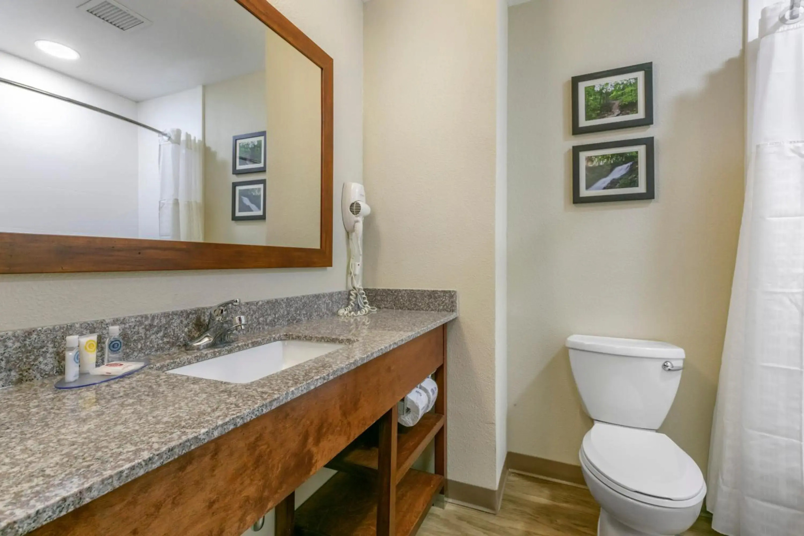 Comfort Inn & Suites Van Buren - Fort Smith