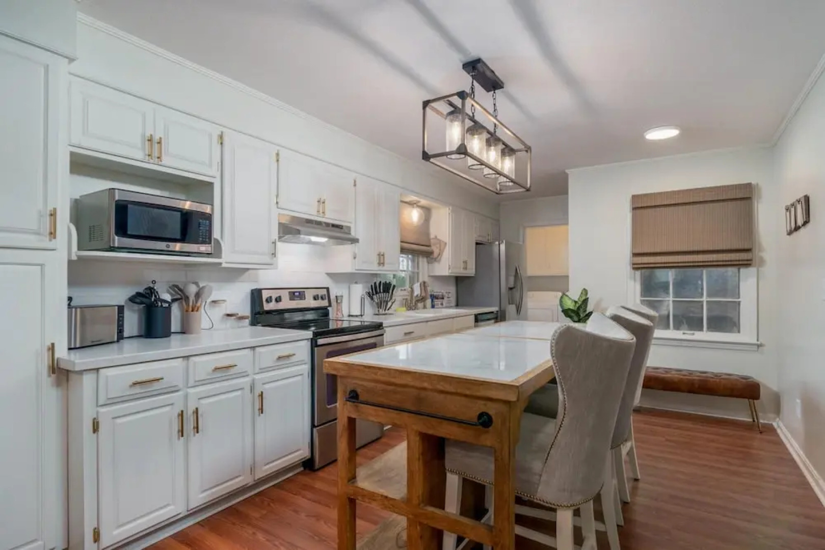 LA Maison De LA Nouvelle-orl ans Game DAY House Covered Patio