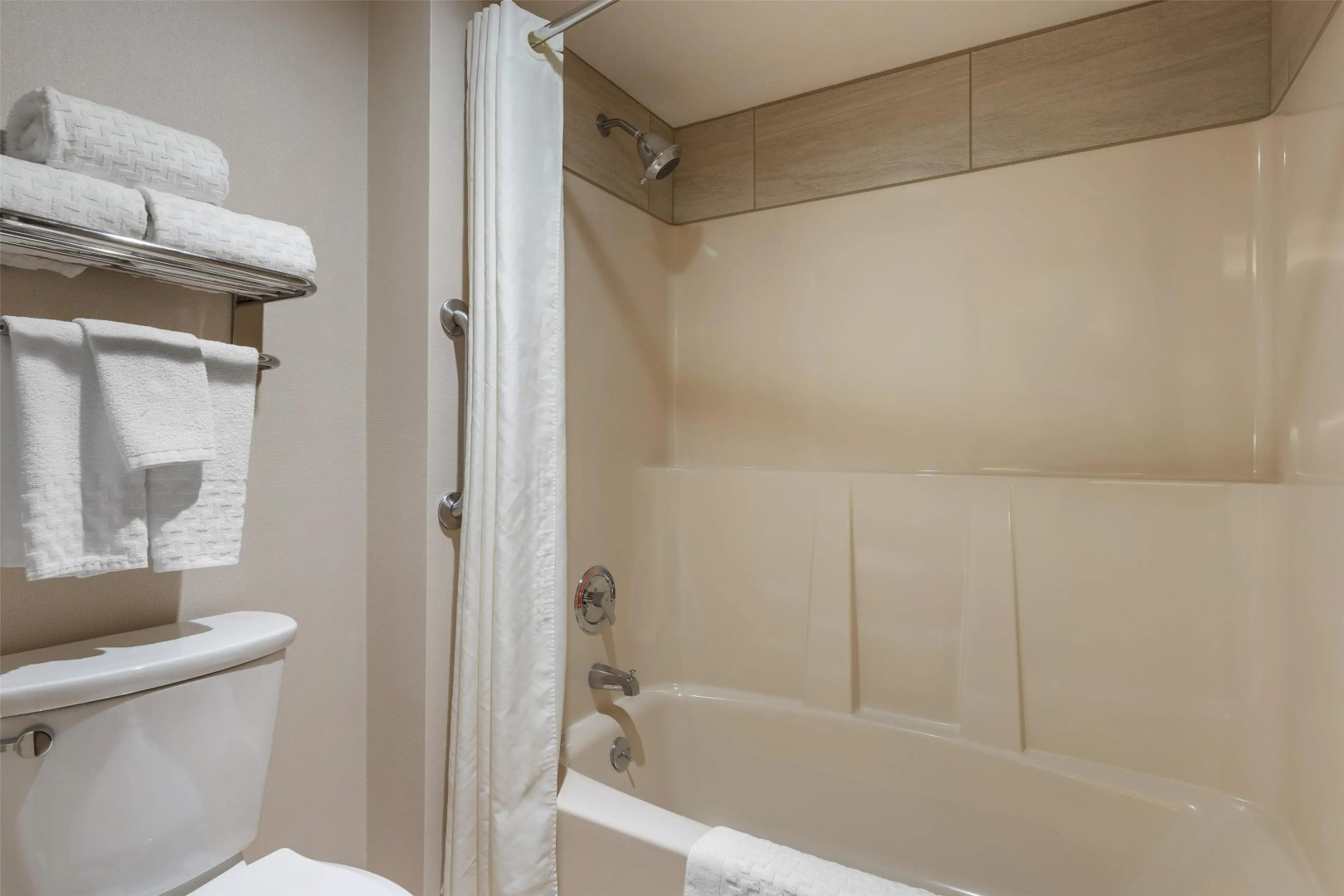 Best Western Plus Oak Harbor Hotel & Conference Center