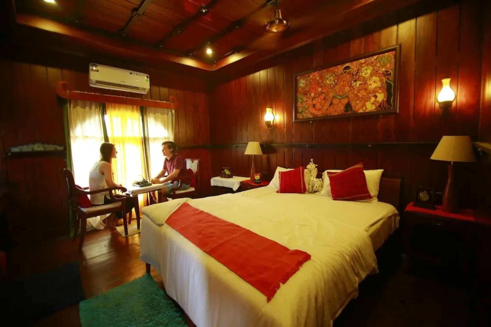 Best Kerala Houseboat