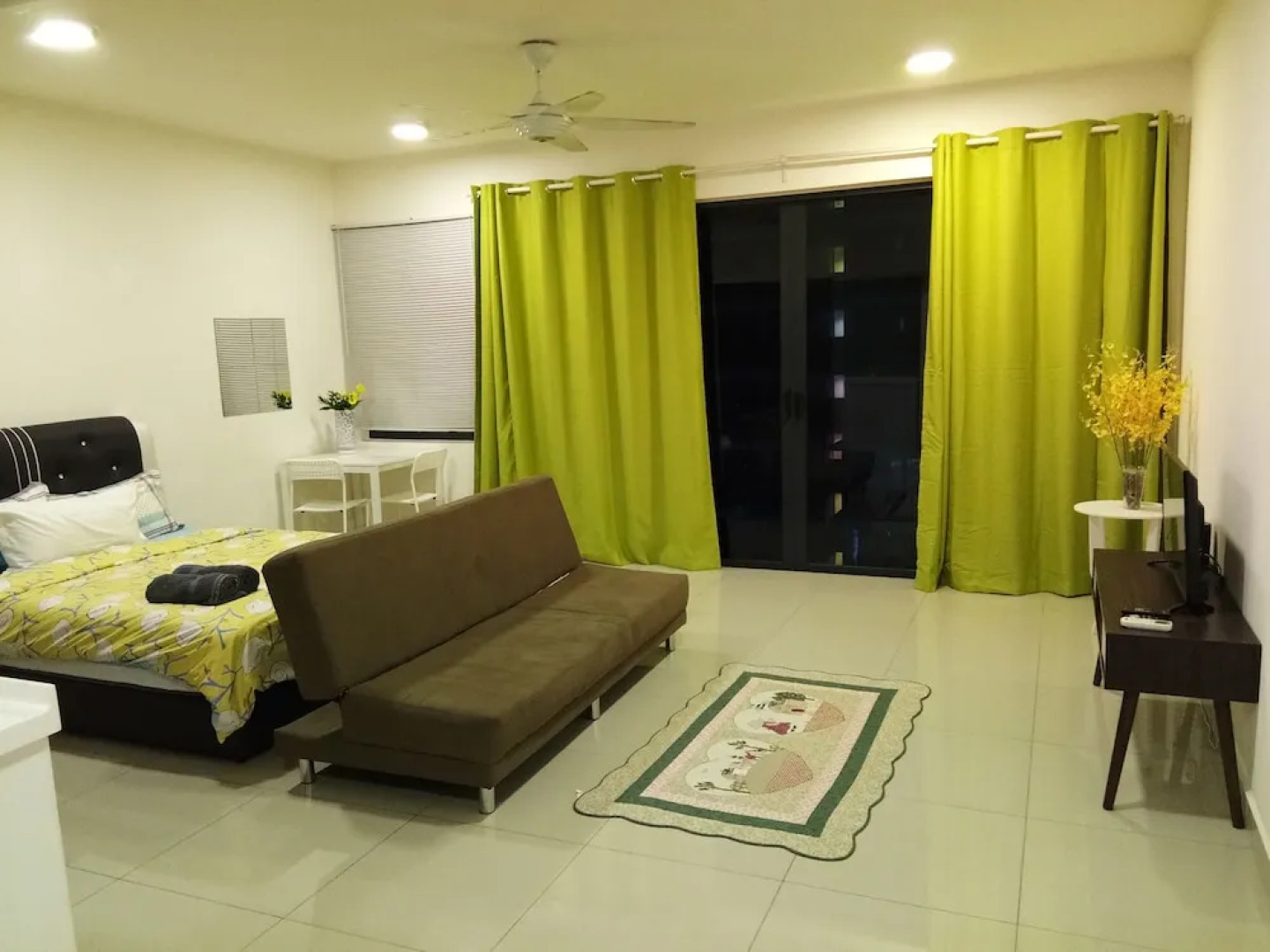 Meet2stay Guest House