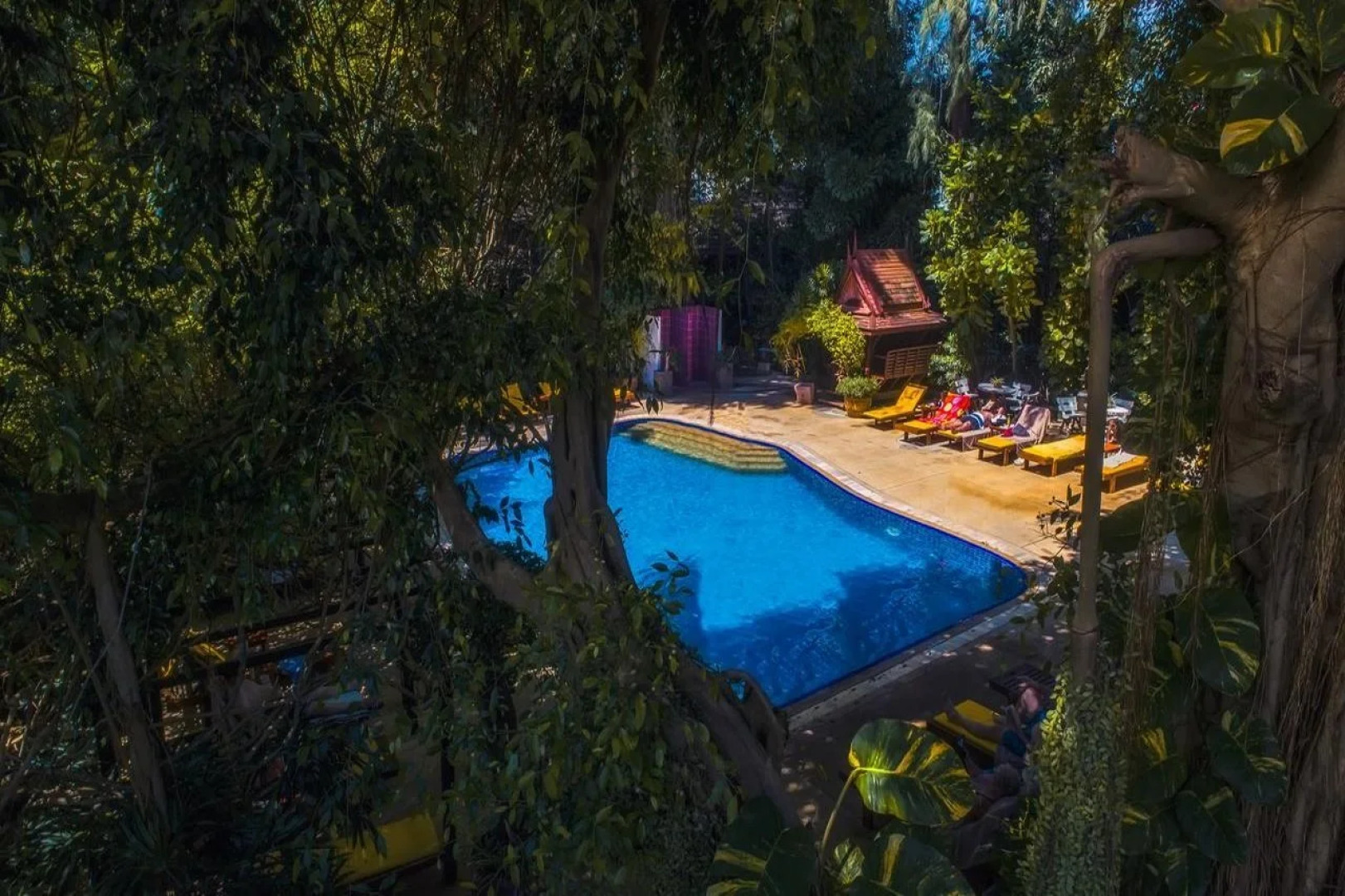 Tropica Bungalow Resort