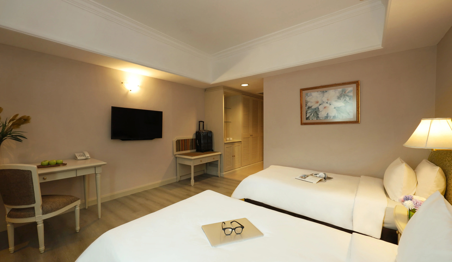 Berjaya Waterfront Hotel