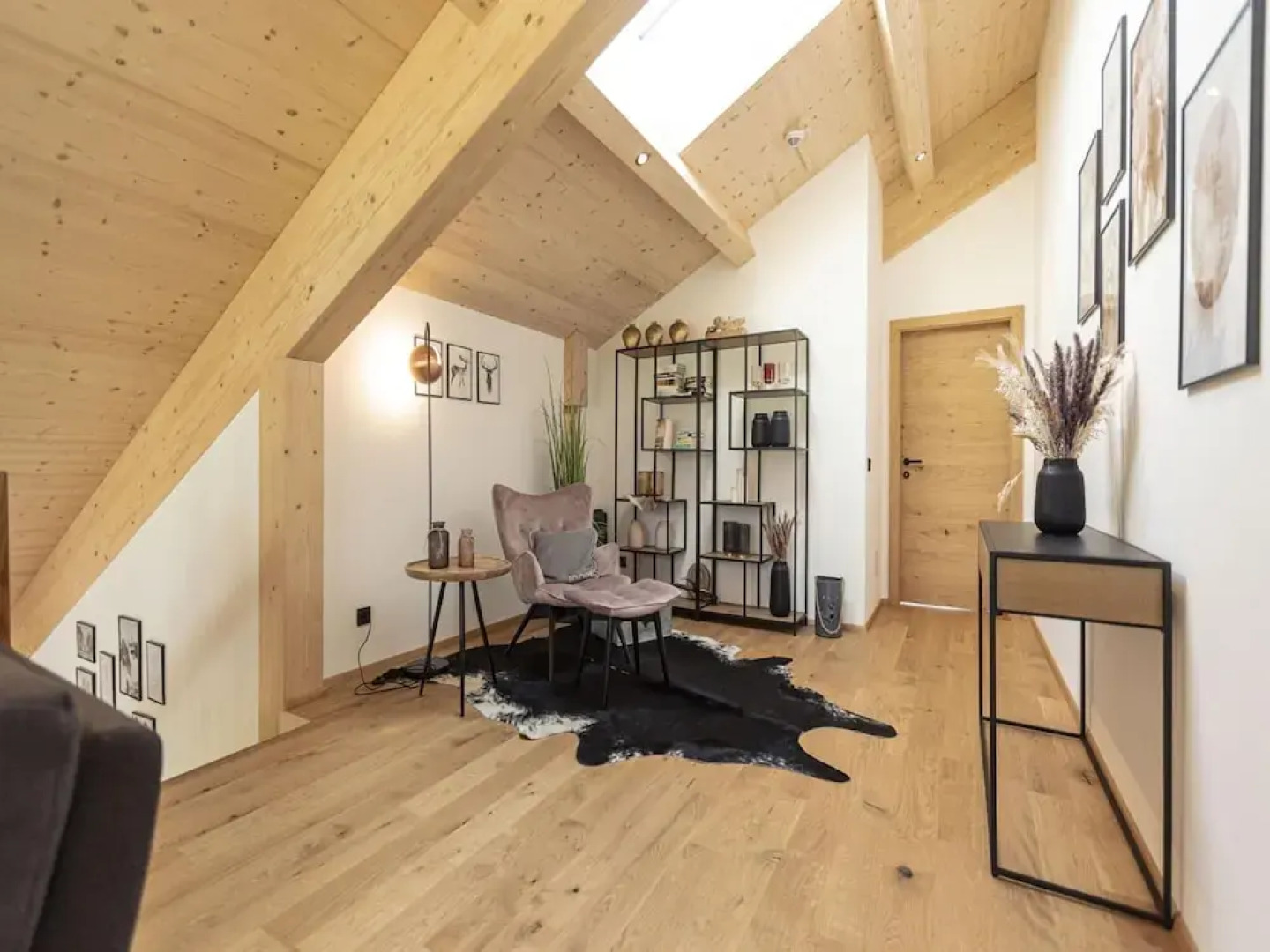 Lovely Apartment With Terrace