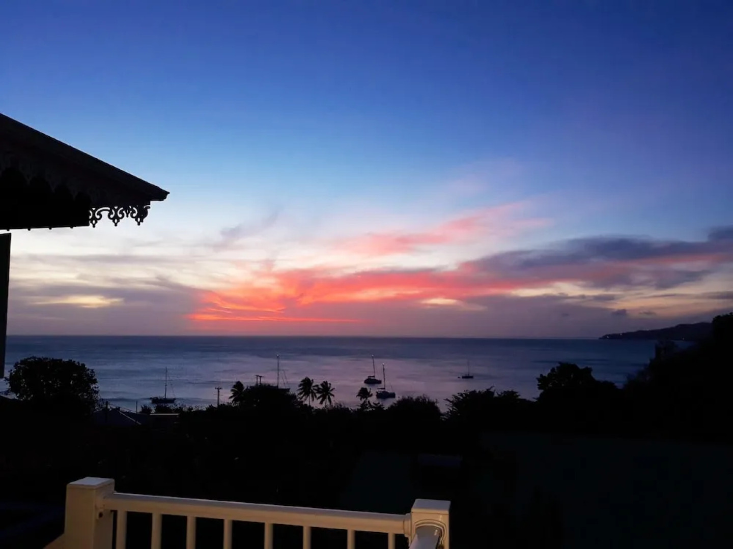 House with 2 Bedrooms in Le Carbet, with Wonderful Sea View, Furnished Garden And Wifi - 500 M From the Beach