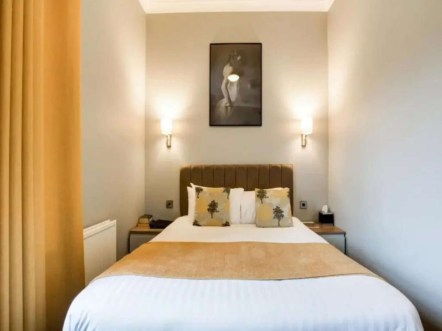 Mercure Peebles Barony Castle Hotel