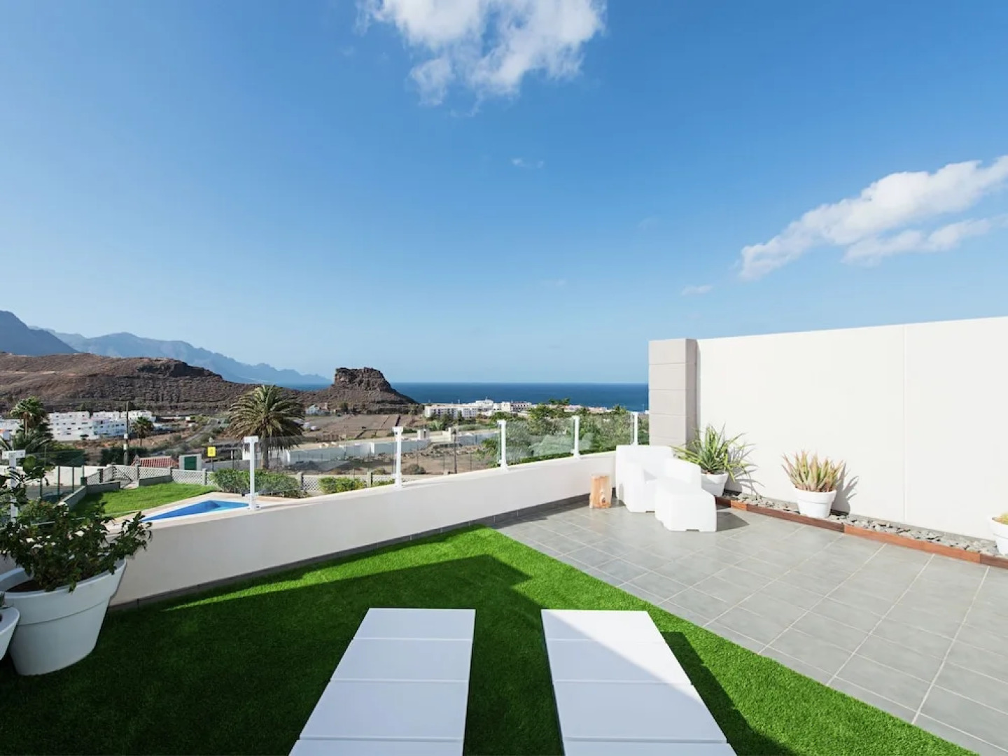 Elegant Apartments With Balcony With sea View in Agaete on Gran Canaria