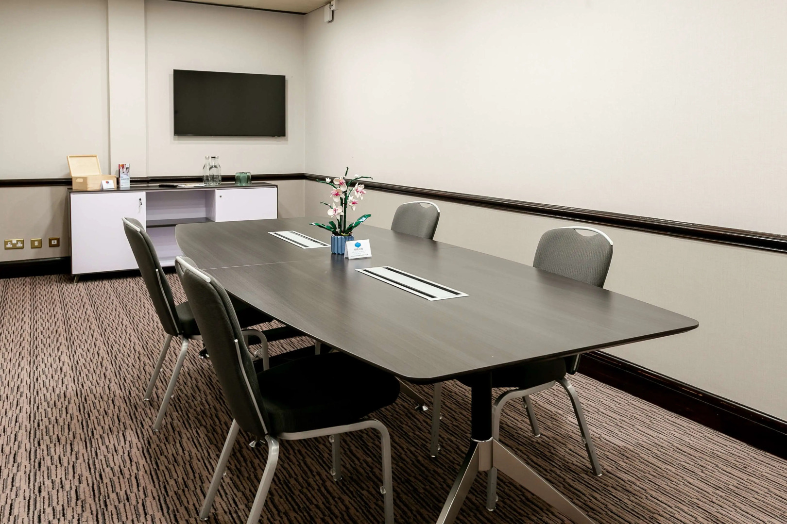 Cedar Court Bradford