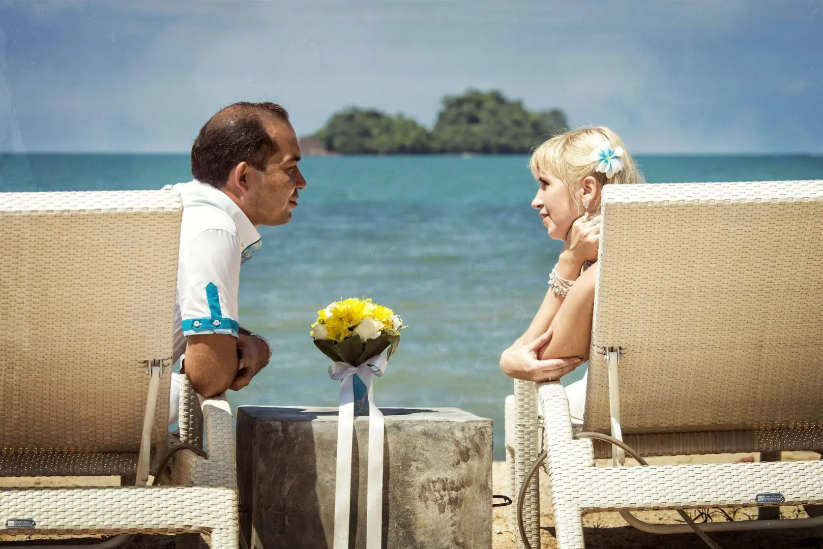 The White Knot Koh Chang