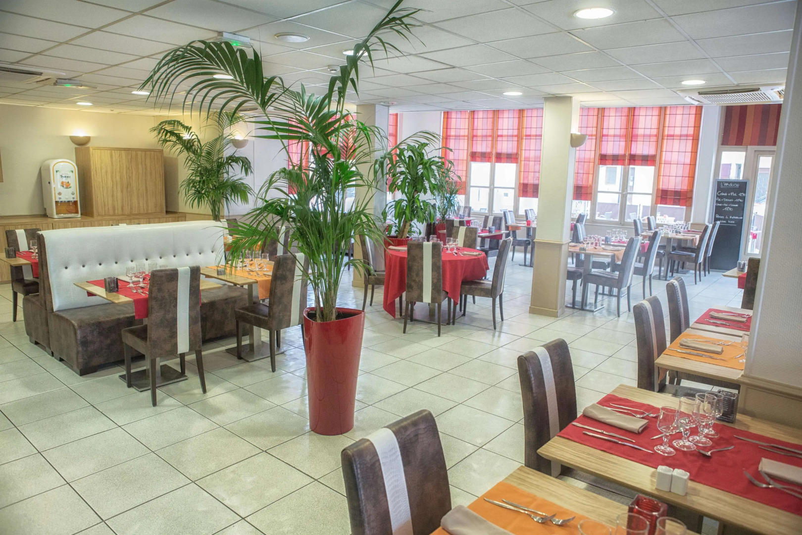 Kyriad Orange Centre