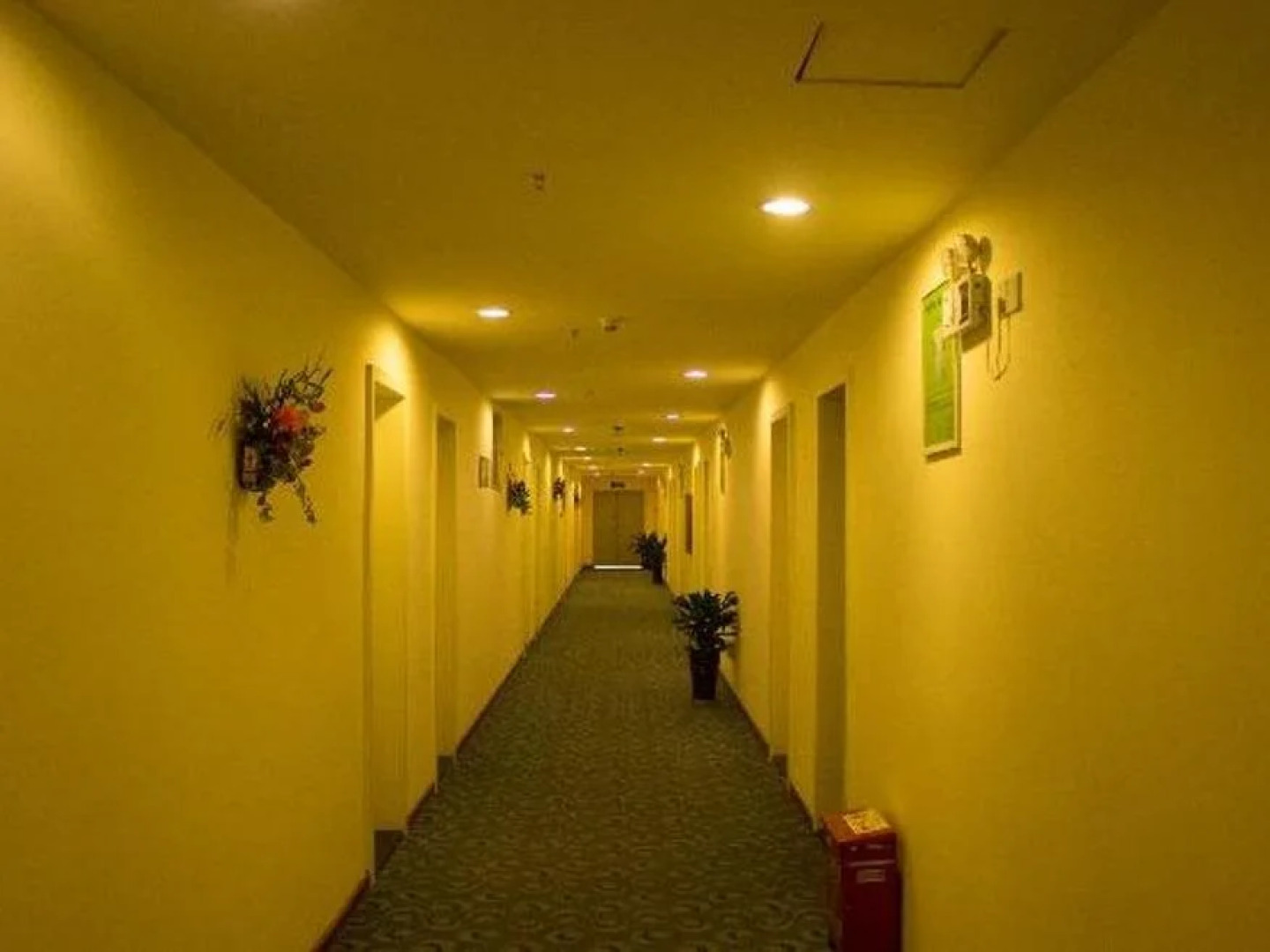 7Days Inn Meizhou Wuzhou Cheng Bus Terminal