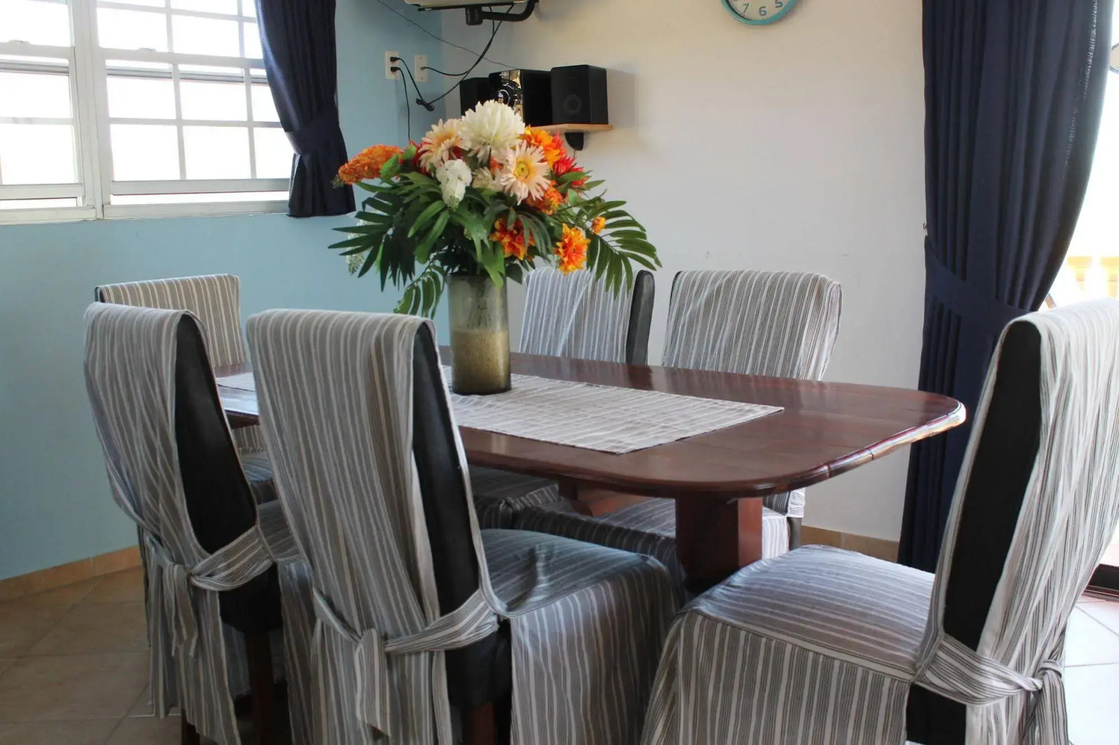 Bahia Apartments & Diving