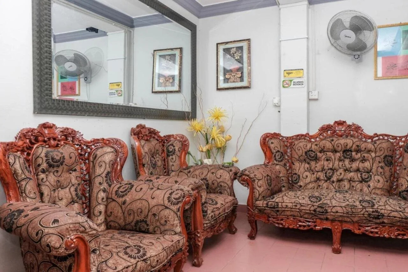 OYO 90120 Mi Hotel Dungun