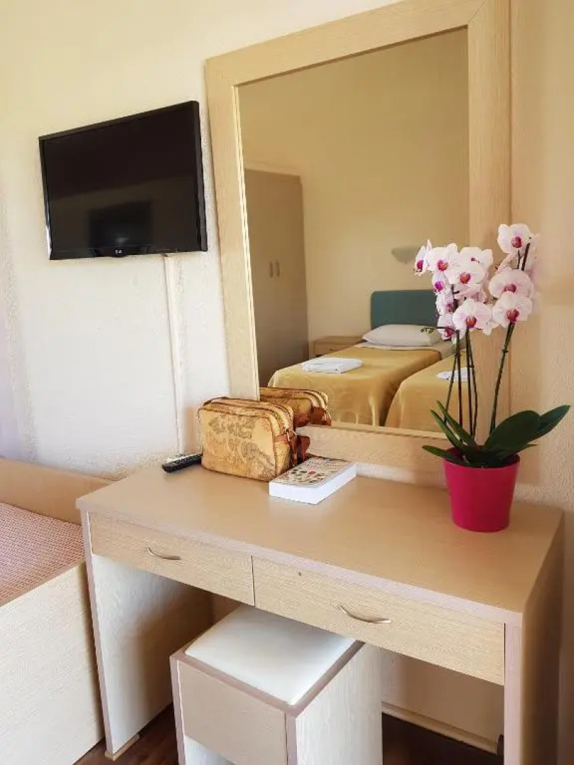 Hotel Kalamitsi Apartments