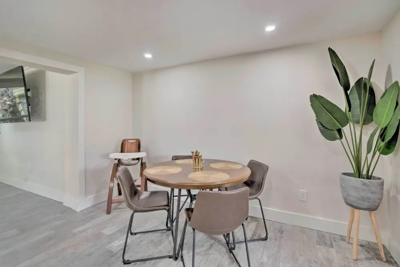 Waterfront Crystal River Home w/ Boat Dock!