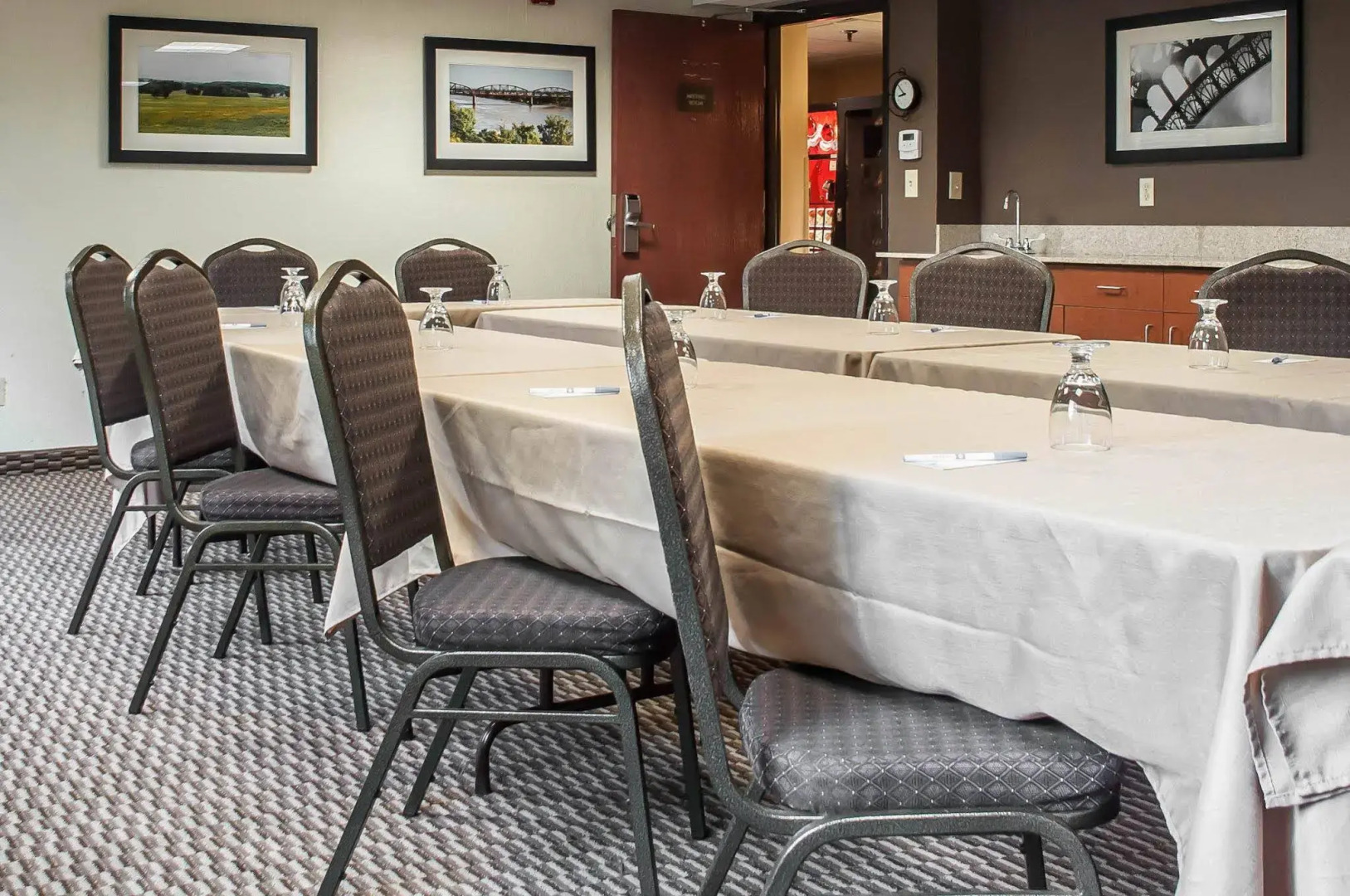 Comfort Inn University