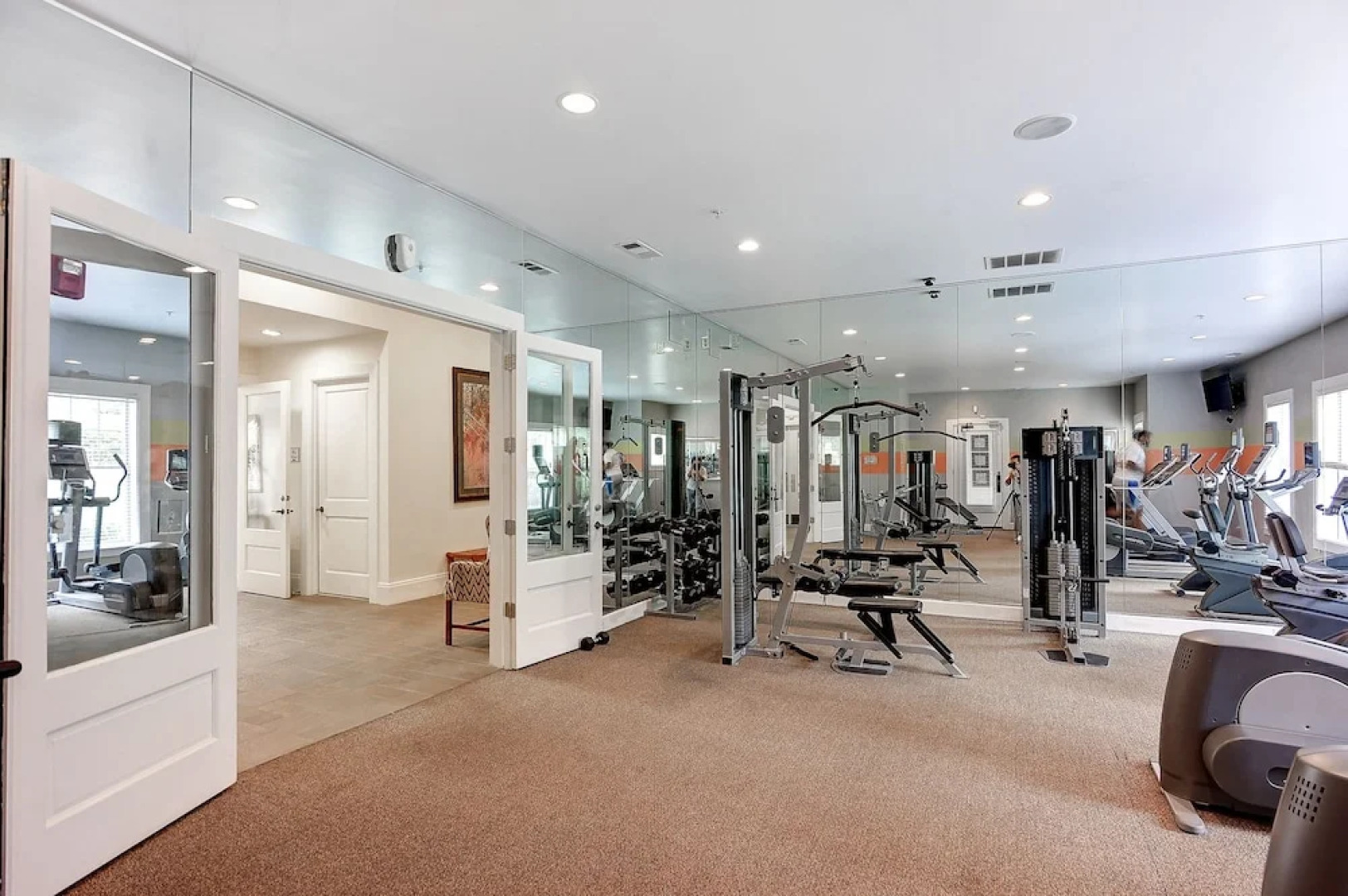 Apartment near Suntrust Park