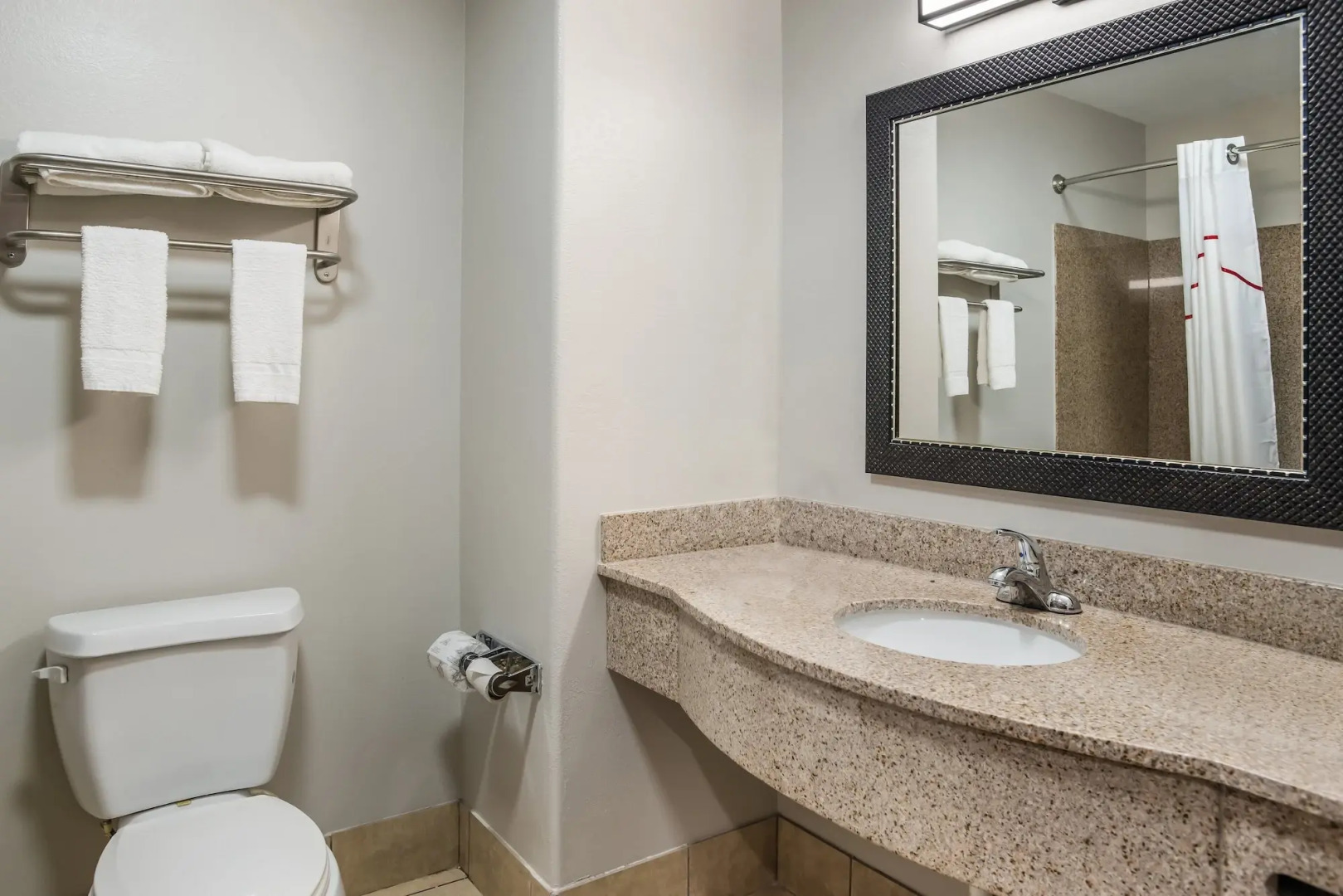 Red Roof Inn & Suites Lake Charles