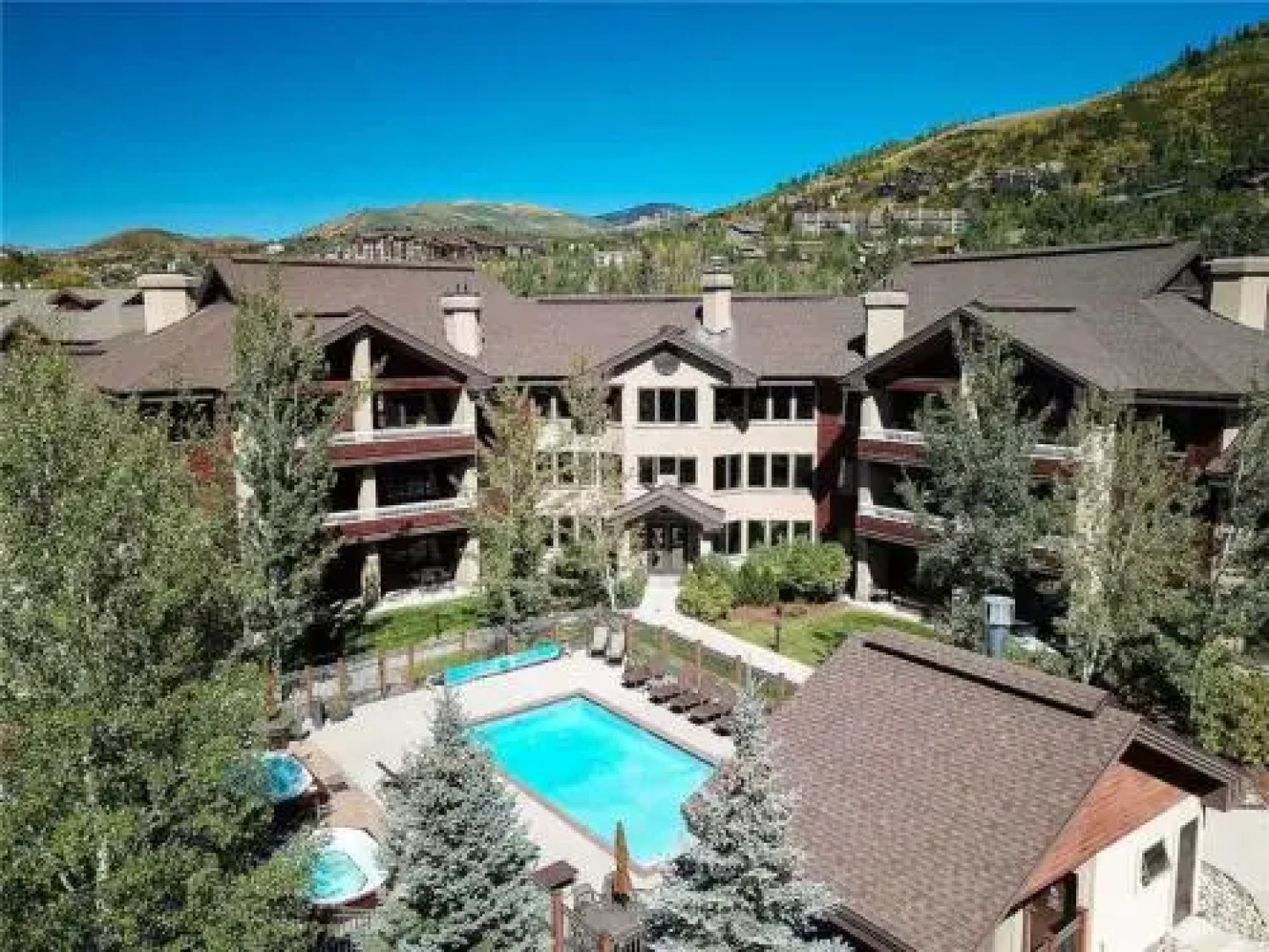 4207 Aspen Lodge
