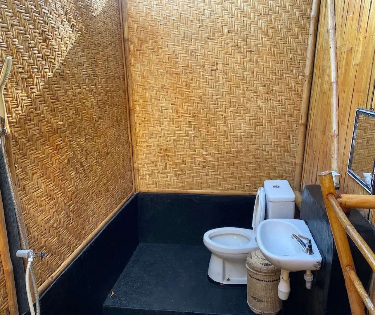 Hotel O Bale Kertiasih Near SMPN Satap 4 GANGGA