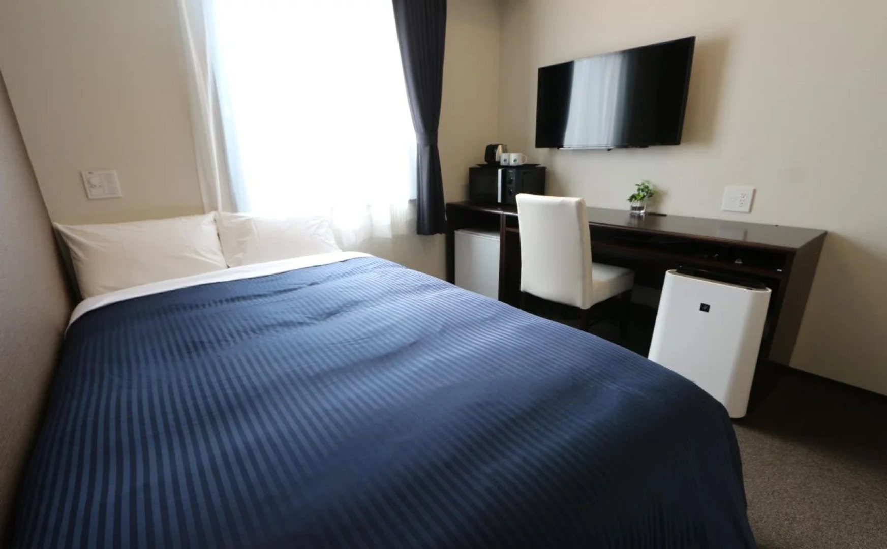 Отель Livemax Kayabacho 