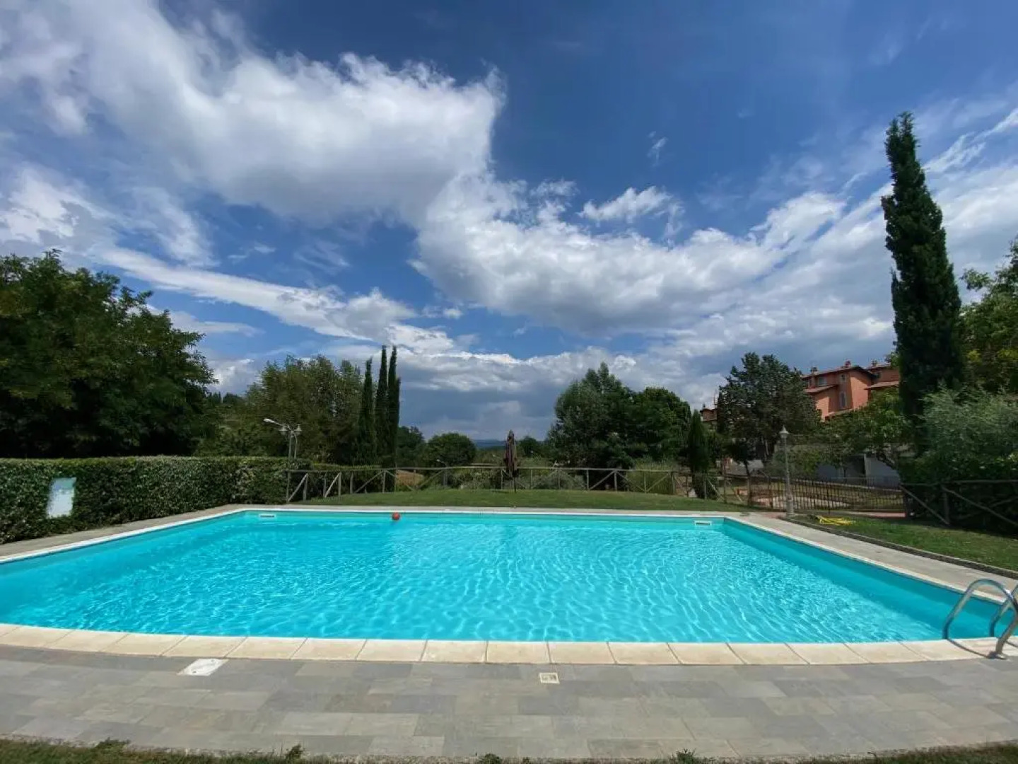 La casetta nel giardino