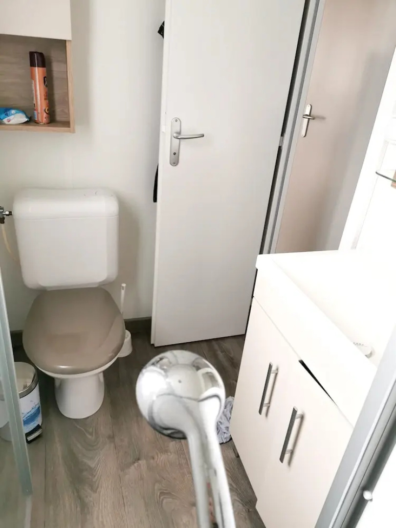 Property With 3 Bedrooms in Les Mathes, With Pool Access, Furnished Te