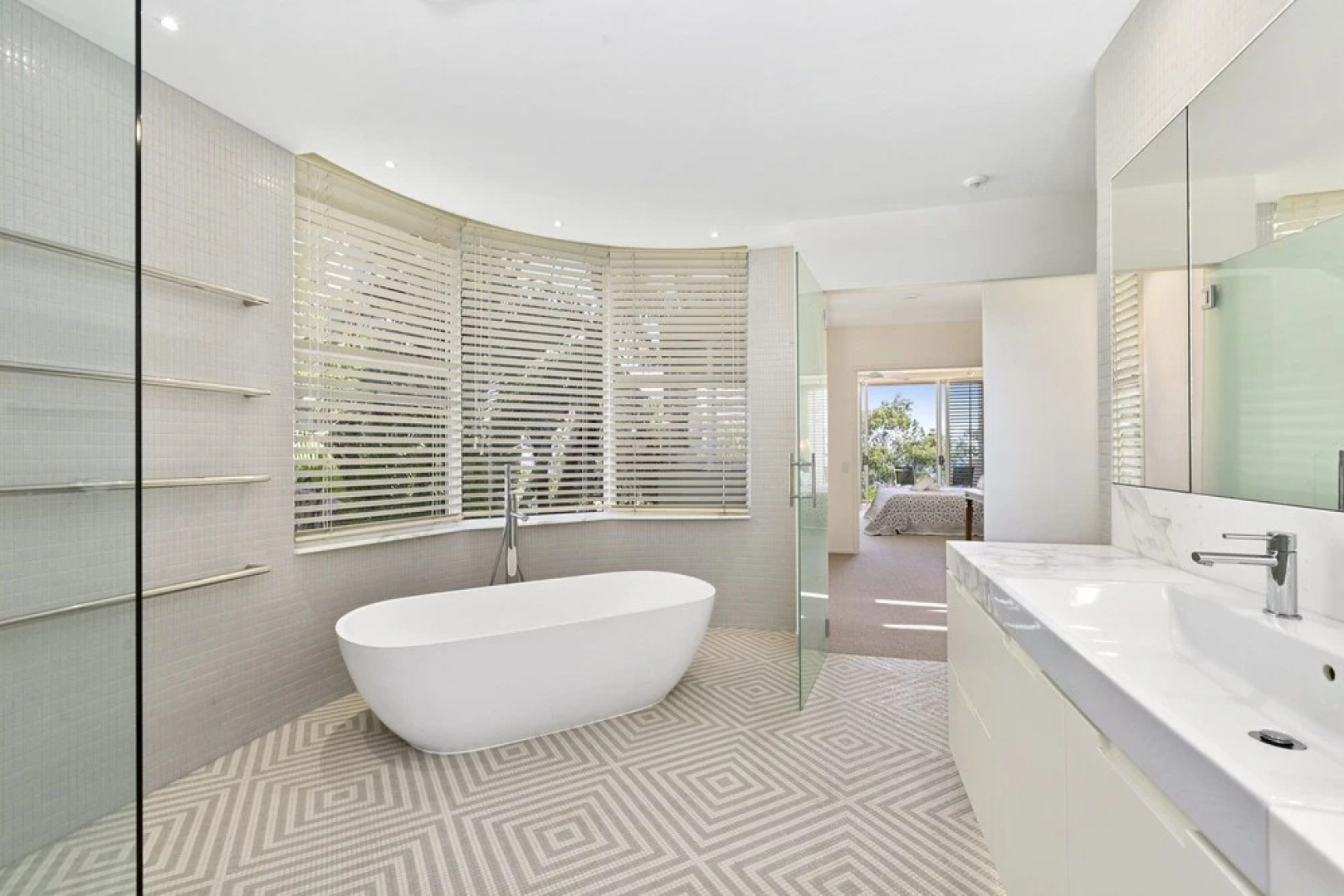 Spectacular Penthouse in Little Cove Noosa Heads - Unit 2 Cuvee 29 Allambie Rise