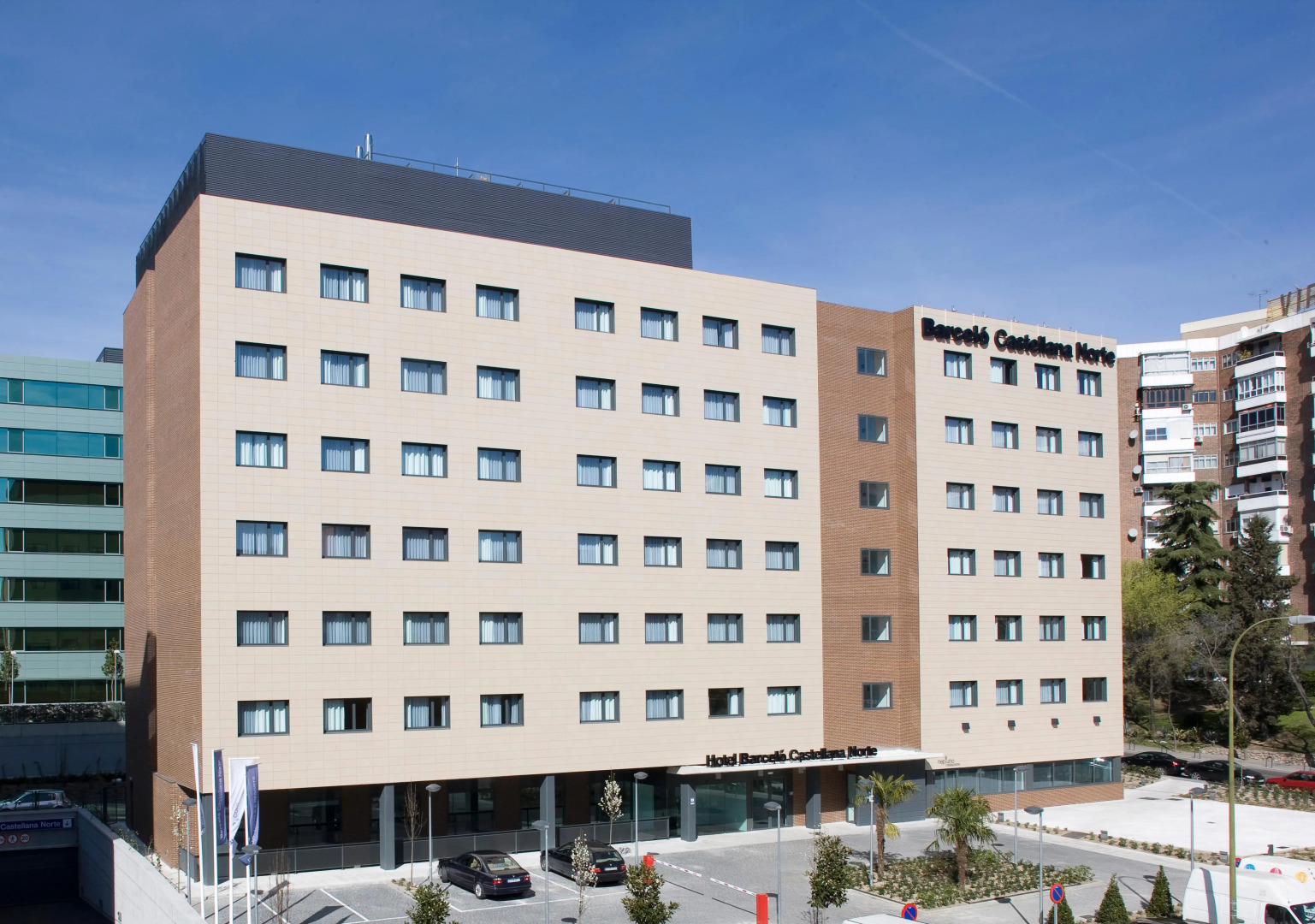 Отель Zentral Castellana Norte